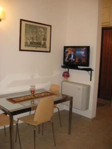 OPERA THEATER APARTMENT - ROMA CENTER