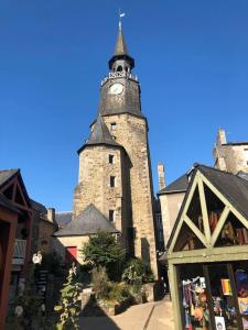 Appartements Appartement en plein coeur historique de Dinan : photos des chambres