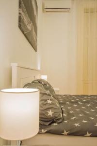 Cozy Hideaway on Szervita Square