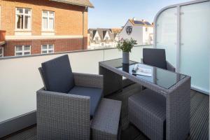 Alte Teestube 36 - Ney Eye