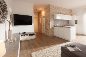 Amelie Villa Rossini