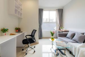 Orchard Park View Apartment-5 minutes from Airport