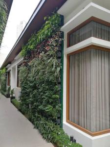 Adria Residences - Emerald Garden - 2 Bedroom Unit for 4 person