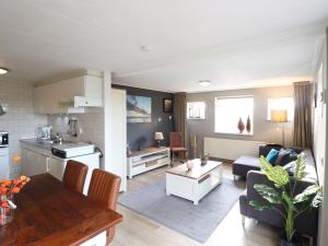 Holiday Home in Donkerbroek near Forest Trails