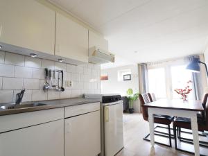 Holiday Home in Donkerbroek near Forest Trails