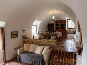 Maisons de vacances Beautiful Ardechoise house with the charm of the past : photos des chambres