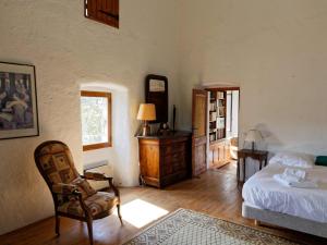 Maisons de vacances Beautiful Ardechoise house with the charm of the past : photos des chambres