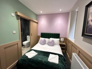 Strawberry Fields Suite by Sasco Apartments