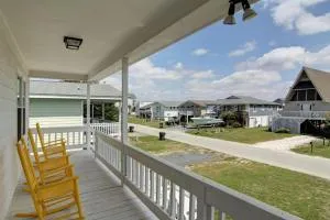 Do-Little Dock - 霍尔顿海滩