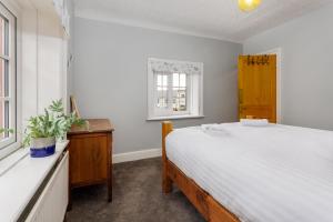 Anfield Cottage - Air Host & Stay - Historic Anfield Experience