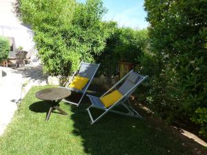 Appartements T3 BEAU JARDIN 100 m2-PLAGES-FLEUVE-VELO-COMMERCES : photos des chambres