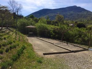 Appartement moderne à La Roche-sur-le-Buis, avec piscine.