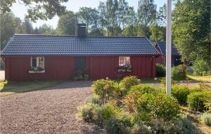 2 Bedroom Cozy Home In Reftele