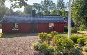 2 Bedroom Cozy Home In Reftele - Skeda