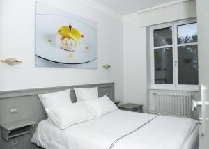 Hotels Hotel restaurant au gourmet : Chambre Simple