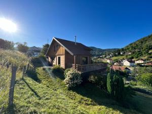 Chalets Chalet Casa de Monzel with 6-Person Jacuzzi & Panoramic View : photos des chambres