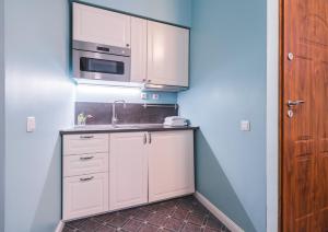 Station Self Check-in Apartments - Lollo Stay