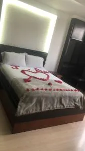 IÑAQUITO GOLD - Quiñonez