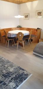 Apartment - Ground Floor room in Chesa Clois 24