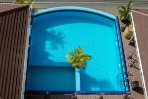 Treasure Cove Hotel & Restaurant