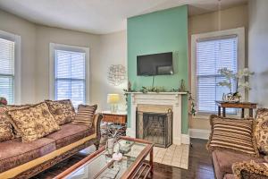 Bright Augusta Vacation Rental, 2 Mi to Riverwalk!
