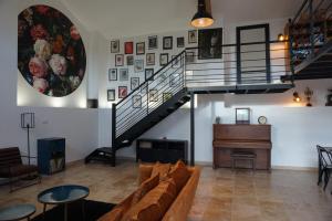 Appartements Mas de la Roule, 4 studios, piscine chauffee, studio SPA, parc 2 ha, Pont d'Avignon a pied : photos des chambres