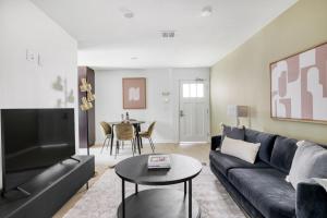 Westwood 2BR w WD nr Westwood Village LAX-887