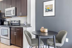 NoMa 1BR w Gym Doorman nr Capitol Hill WDC-209
