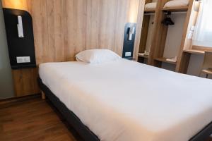 Hotels B&B HOTEL Pau Lescar : photos des chambres