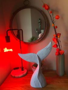 Granby House Holiday Apartments, Apartment 2, In the Old Town, 5 minutes walk to South Bay Beach, Free on street parking