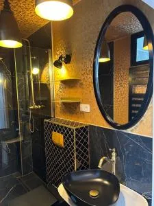 Ferienwohnung Alte Schule 22 am Saseler Markt 2 Schlafzimmer & Bäder hochwertig - Grüner Jäger