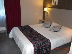 Hotels Hotel Le Coudon : Chambre Double avec Terrasse