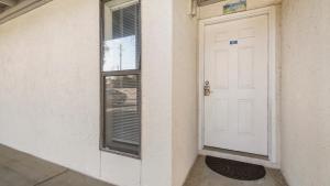 Endless Summer #C4 by Nautical Properties Vacation Rentals