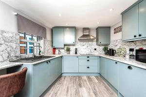 The Burton Penthouse by Fortuna Property Portfolio