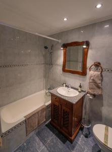 Sopelana pueblo muy cerca de la playa ideal para surfistas y familias.