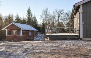 Cozy Home In Torup With Kitchen