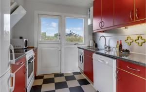 Amazing Home In Allinge With Wifi