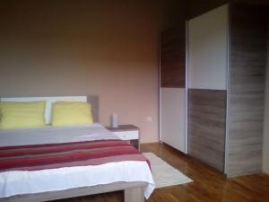 Apartments AB Pirovac