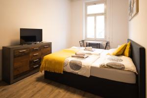 Epicenter - rooms & terrace 