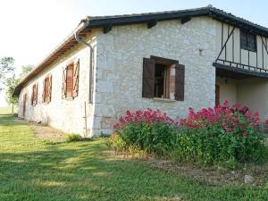 Maisons de vacances Gite Gimat, 3 pieces, 6 personnes - FR-1-605-37 : photos des chambres