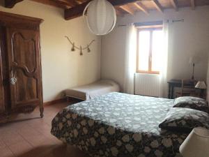 Maisons de vacances Gite Gimat, 3 pieces, 6 personnes - FR-1-605-37 : photos des chambres