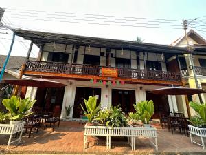 Khounphet Heritage House