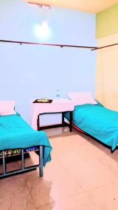 VKR MENS ROOM (Gents Only)