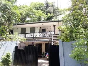 Green turf - China Garden