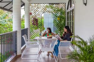 Soul Serenity by StayVista - Your nature getaway with a Swimming pool
