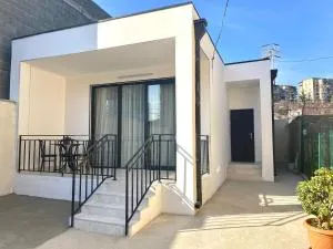 Cozy House Tbilisi - Tsitelubani