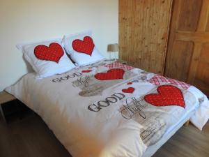Chalets Chalet avec terrasse et vue sur le Mt-Blanc : photos des chambres
