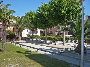 Appartements Appartement d'une chambre a Canet en Roussillon a 900 m de la plage avec piscine partagee et jardin clos : photos des chambres