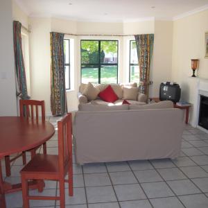 Constantia Cottage