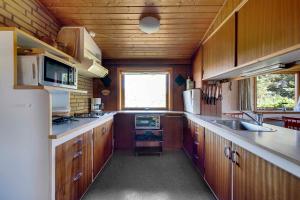 Awesome Home In Hirtshals With 3 Bedrooms And Wifi